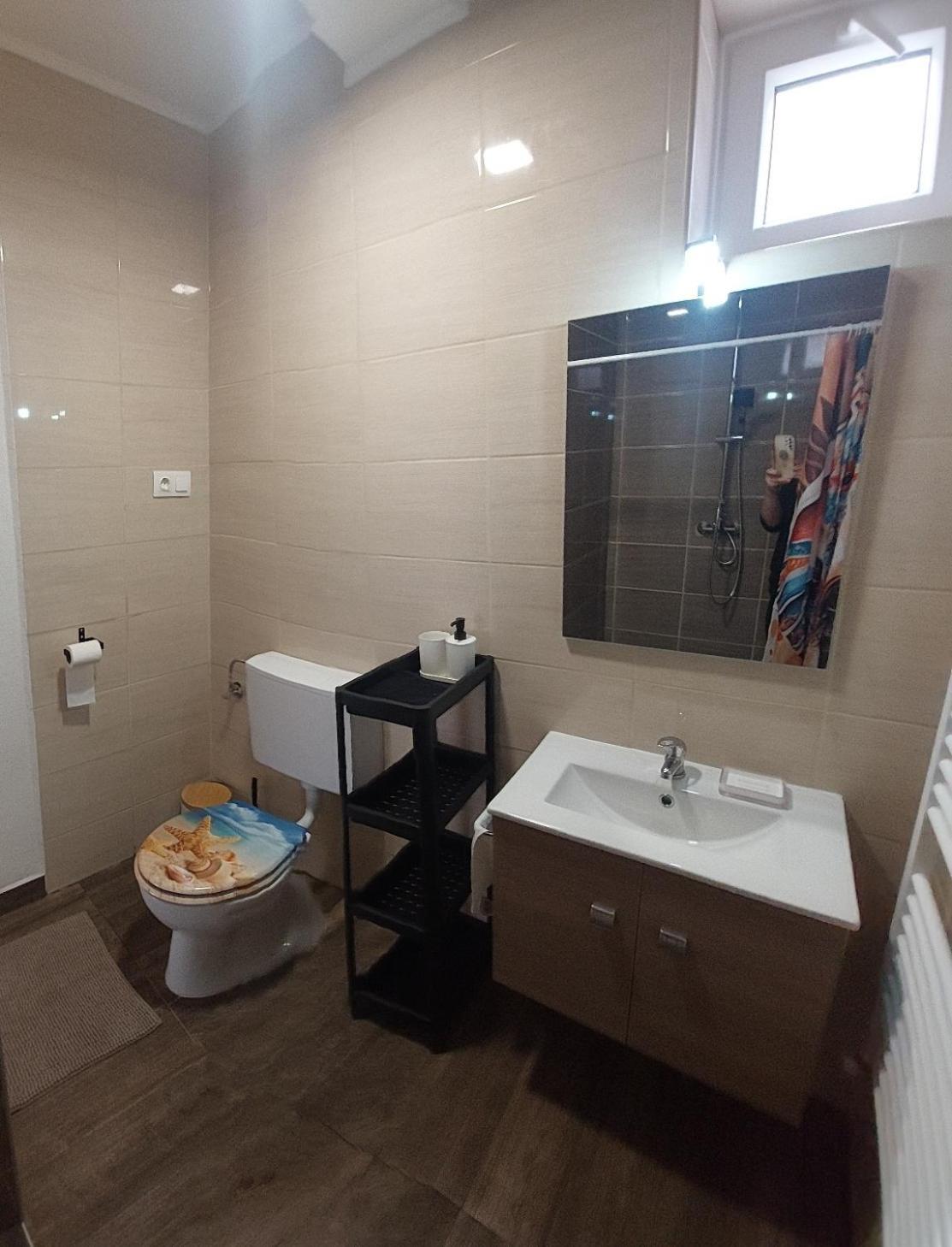 Heviz Lux Apartmanhaz Exteriör bild